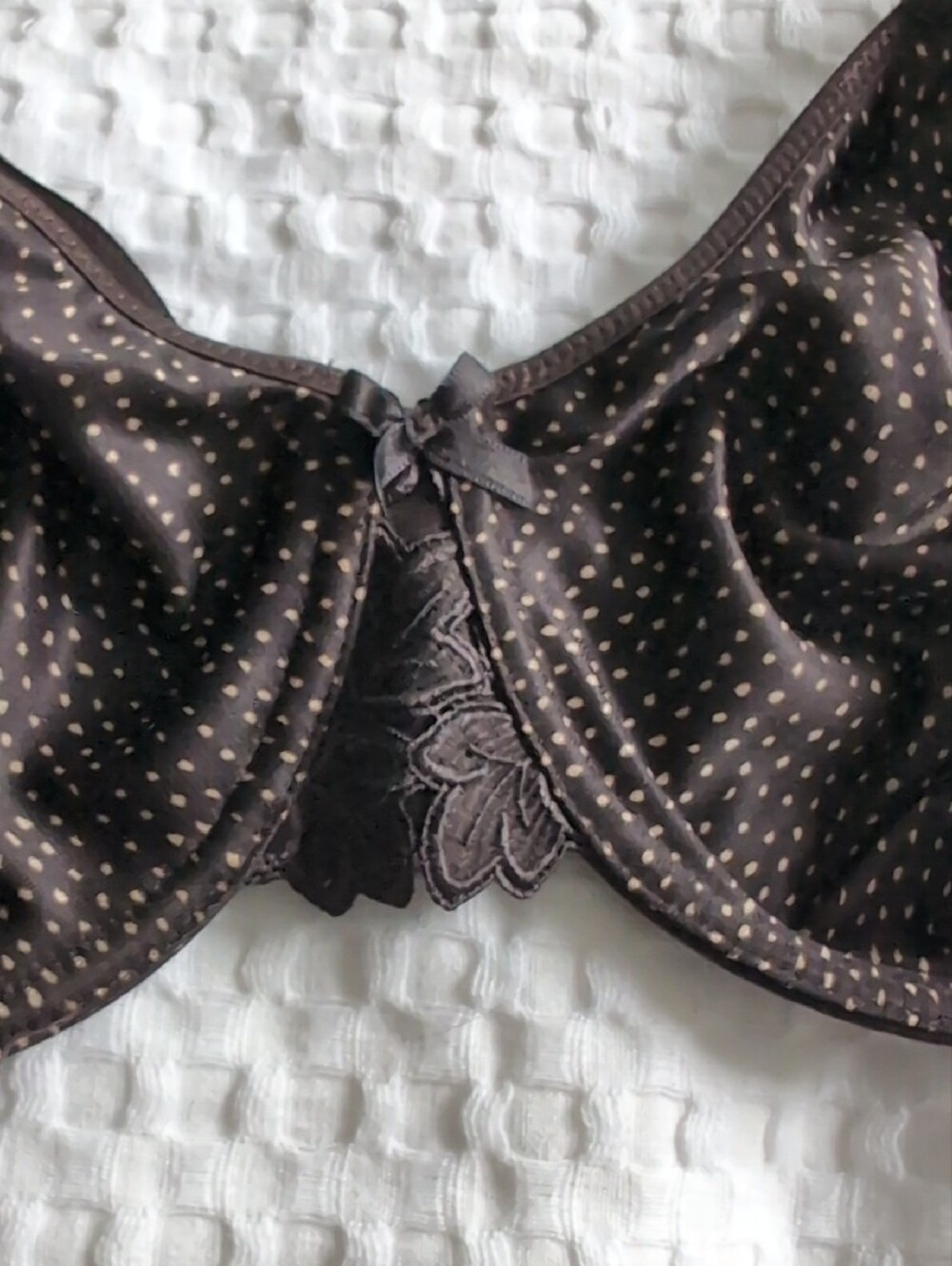 Chantelle Hedona Seamless Unlined Bra - Picture 3 of 4